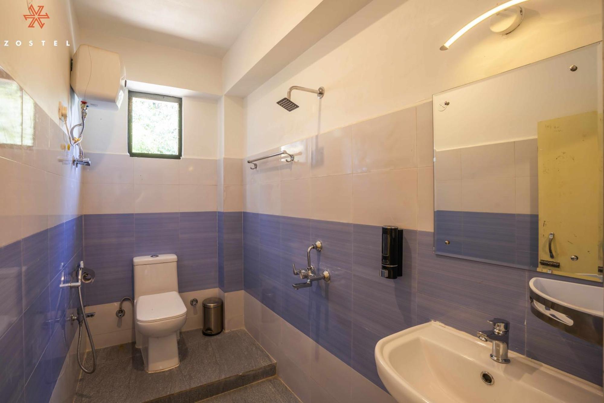 Zostel Rinchenpong Hostel Cameră foto