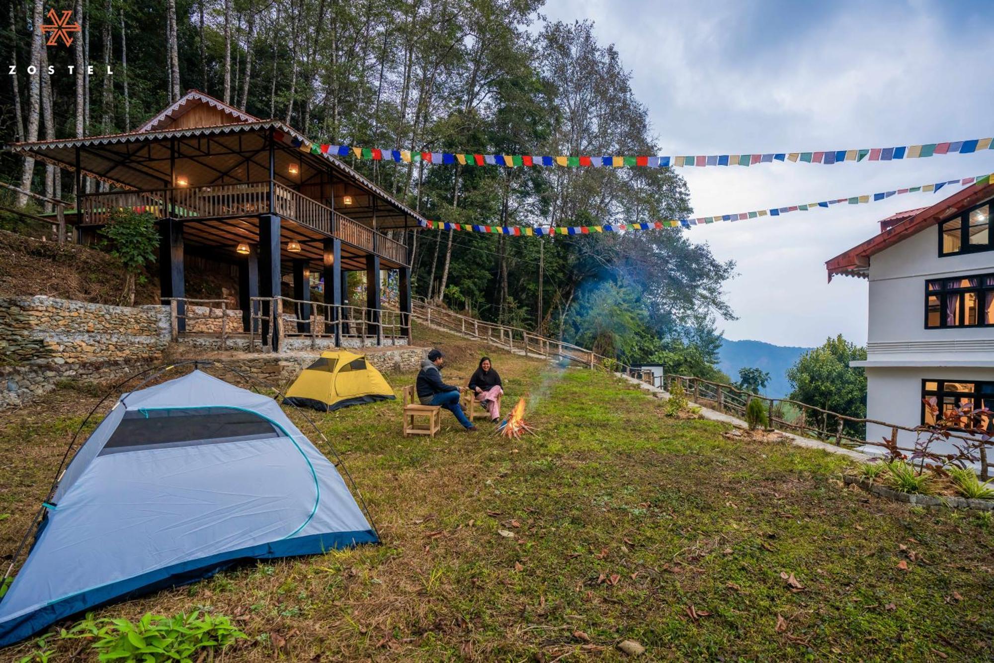 Zostel Rinchenpong Hostel Exterior foto